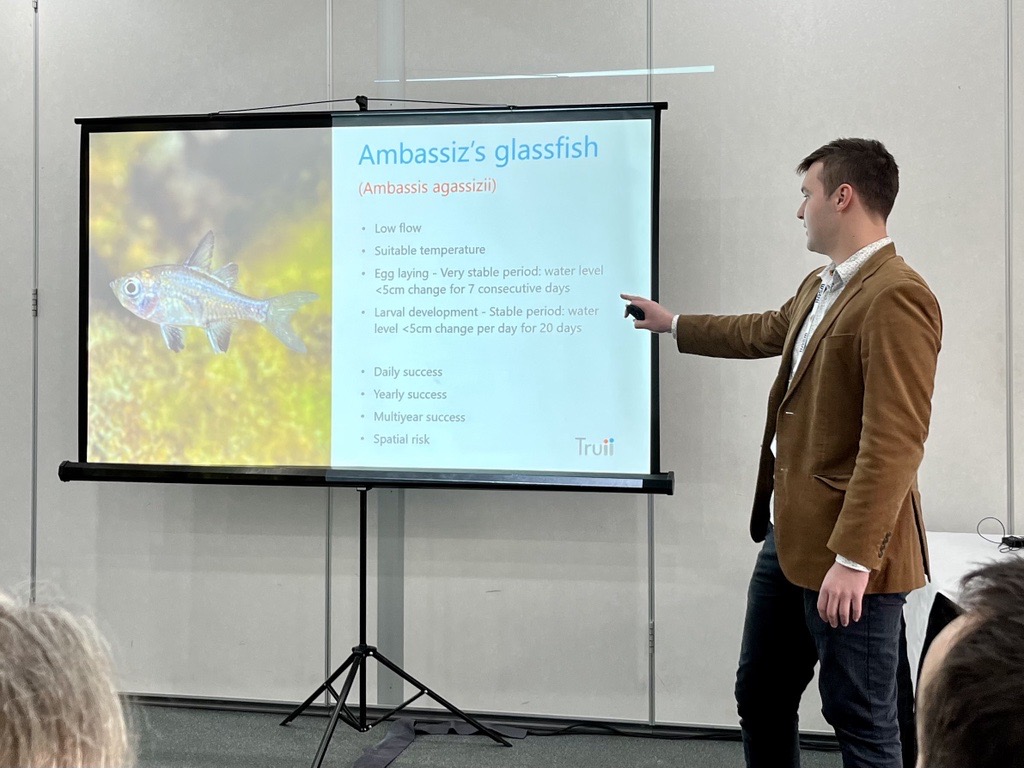 Zach presenting on quantifying the impacts of climate change on aquatic ecosystems.